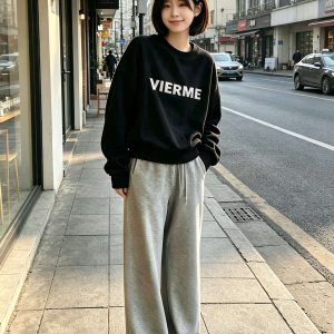 Black Letter Print Shoulder Pad American Lazy Chic Hoodie Two Piece Set Women Fall 2026 New Unique Top