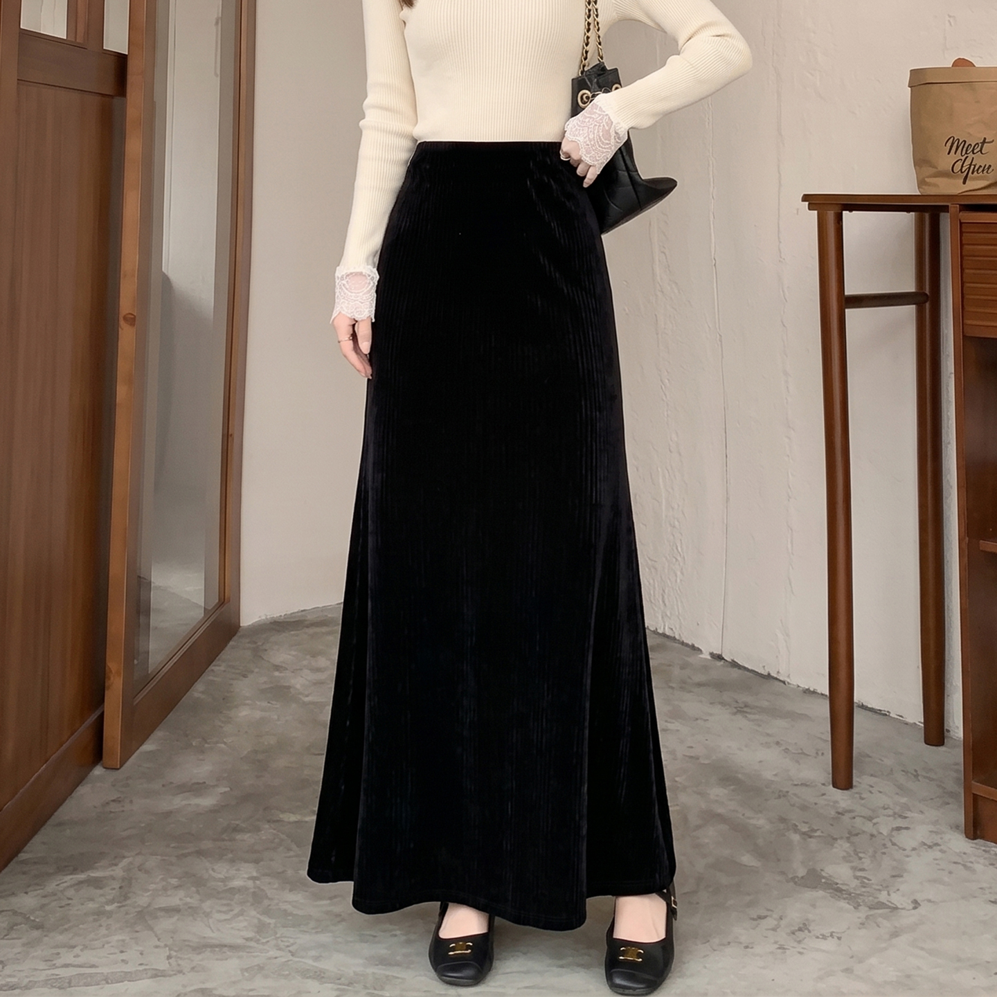 Velvet Mermaid Skirt Autumn Women 2026 New Chinese Style High Waist Slimming A-Line Pencil Skirt - Image 4
