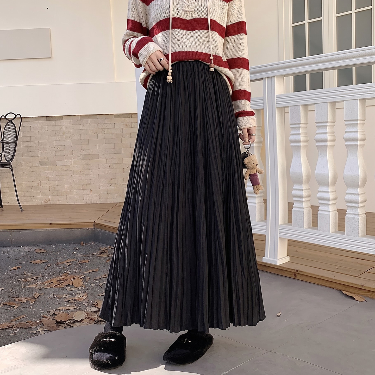 Women's French Style Suede Pleated Skirt 2026 Autumn High Waist Long Skirt - Image 4