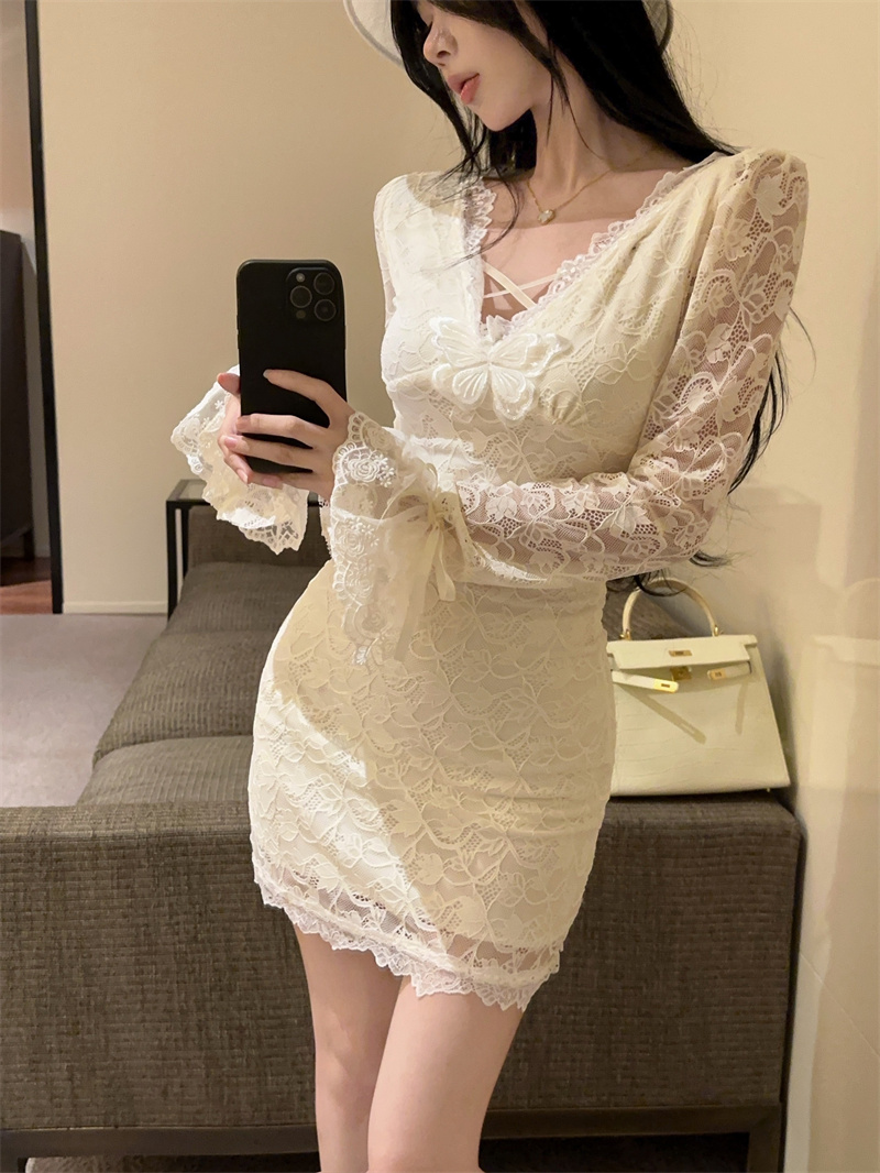 Apricot Lace V-Neck Long Sleeve Bodycon Midi Dress - Image 4