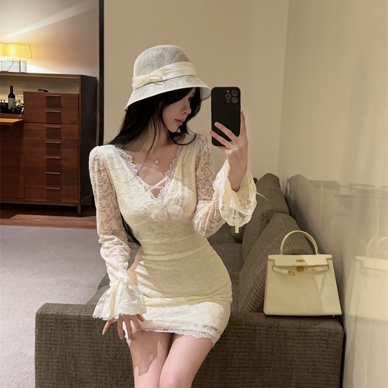 Apricot Lace V-Neck Long Sleeve Bodycon Midi Dress - Image 5